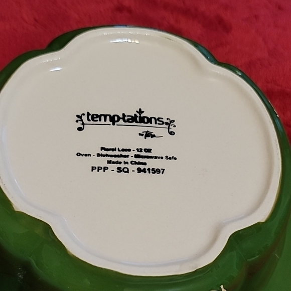 Set of 2 Green Floral Lace Side / Salad Bowls. - Picture 4 of 5